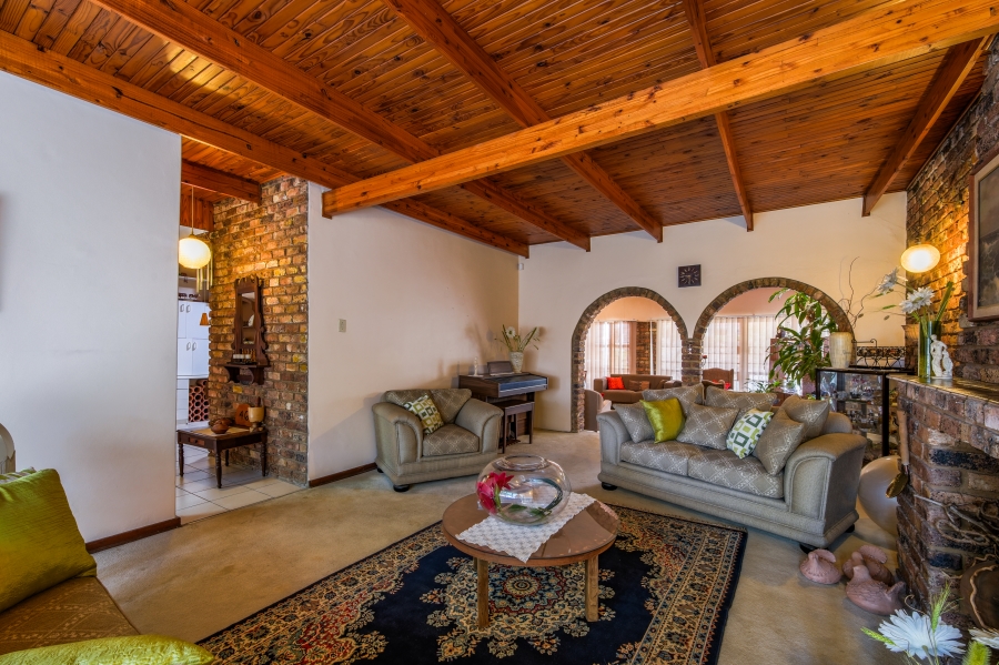3 Bedroom Property for Sale in Constantia Park Gauteng