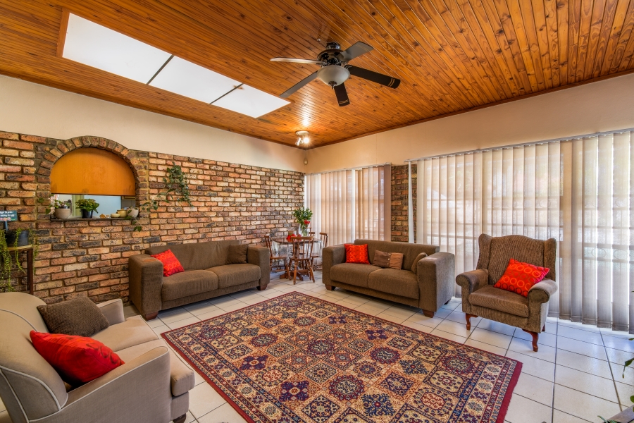 3 Bedroom Property for Sale in Constantia Park Gauteng