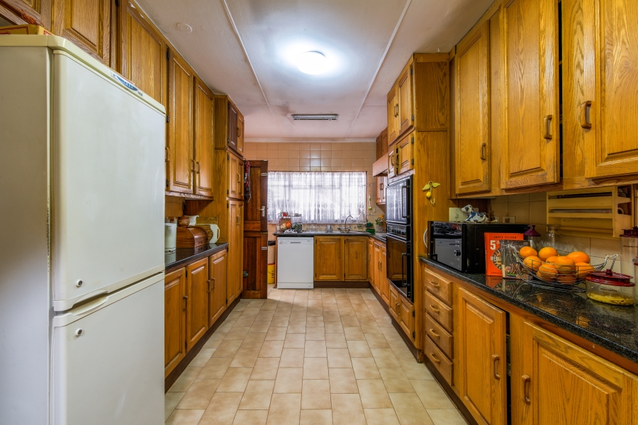 3 Bedroom Property for Sale in Constantia Park Gauteng