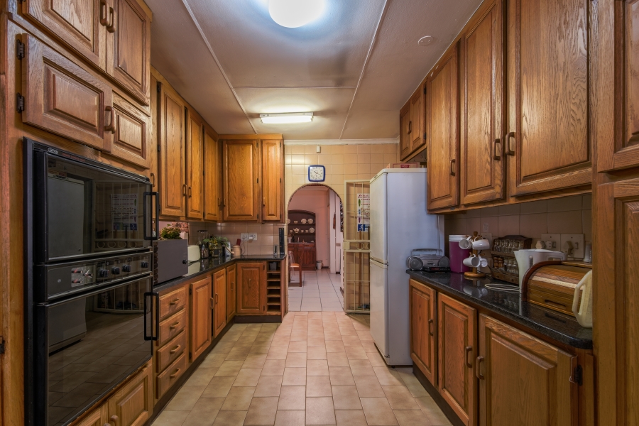 3 Bedroom Property for Sale in Constantia Park Gauteng