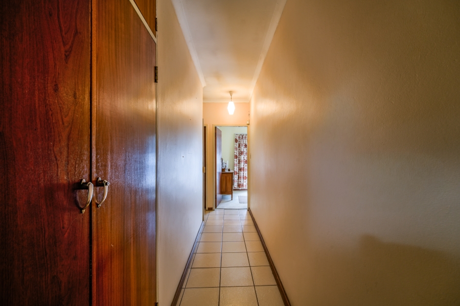 3 Bedroom Property for Sale in Constantia Park Gauteng