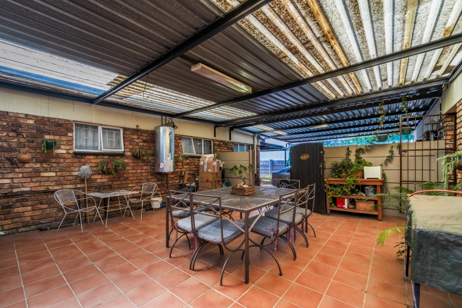 3 Bedroom Property for Sale in Constantia Park Gauteng