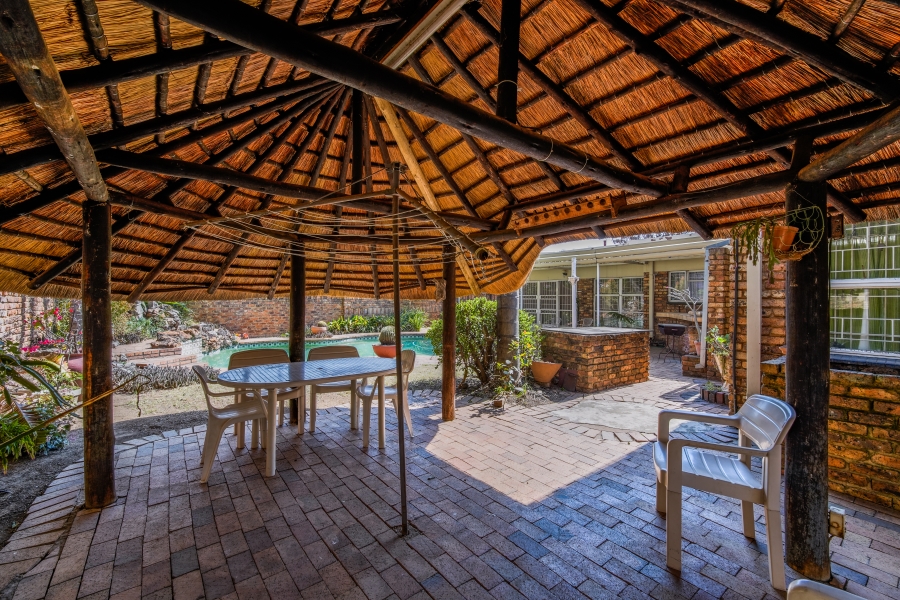 3 Bedroom Property for Sale in Constantia Park Gauteng