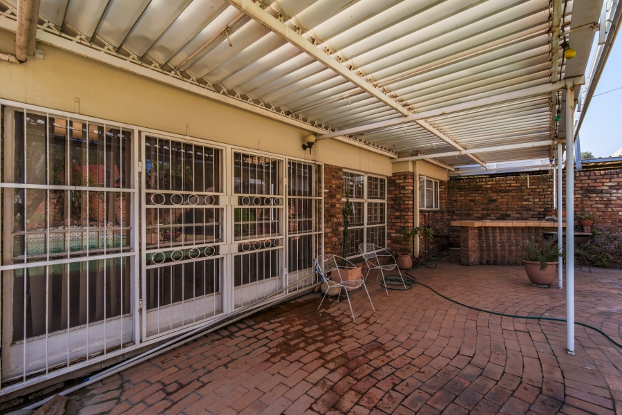 3 Bedroom Property for Sale in Constantia Park Gauteng
