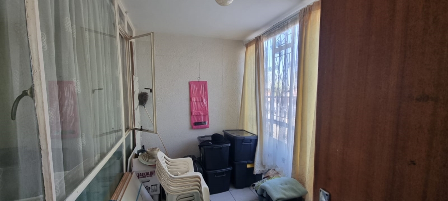 2 Bedroom Property for Sale in Parkdene Gauteng