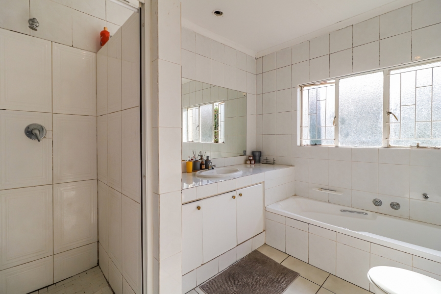 4 Bedroom Property for Sale in Bramley Gauteng