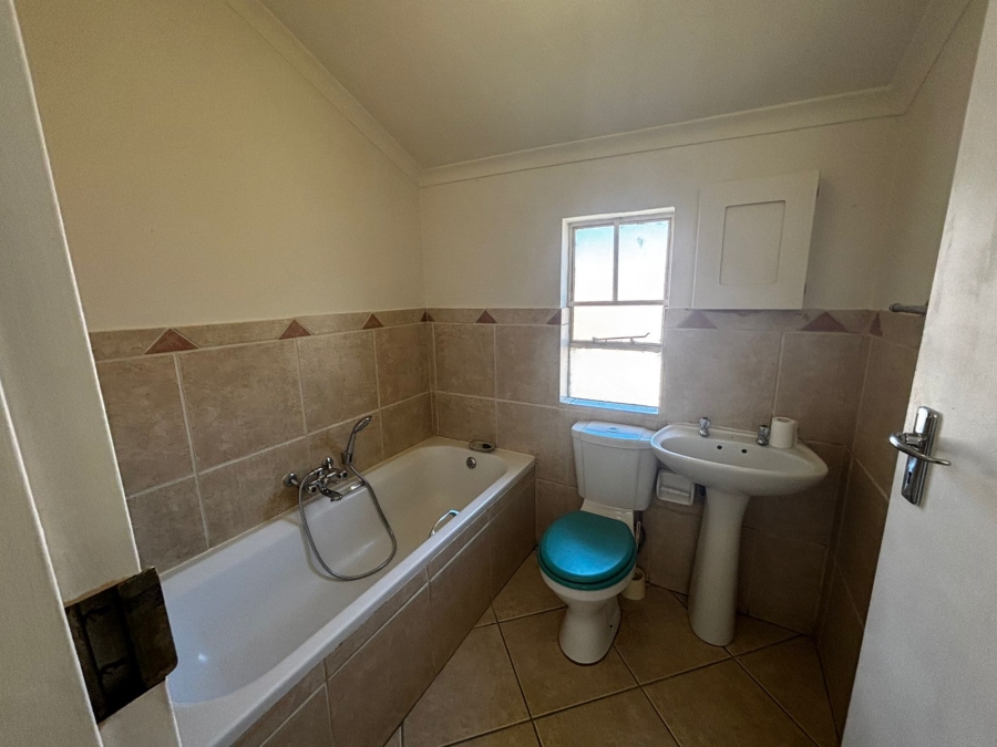 3 Bedroom Property for Sale in Illiondale Gauteng
