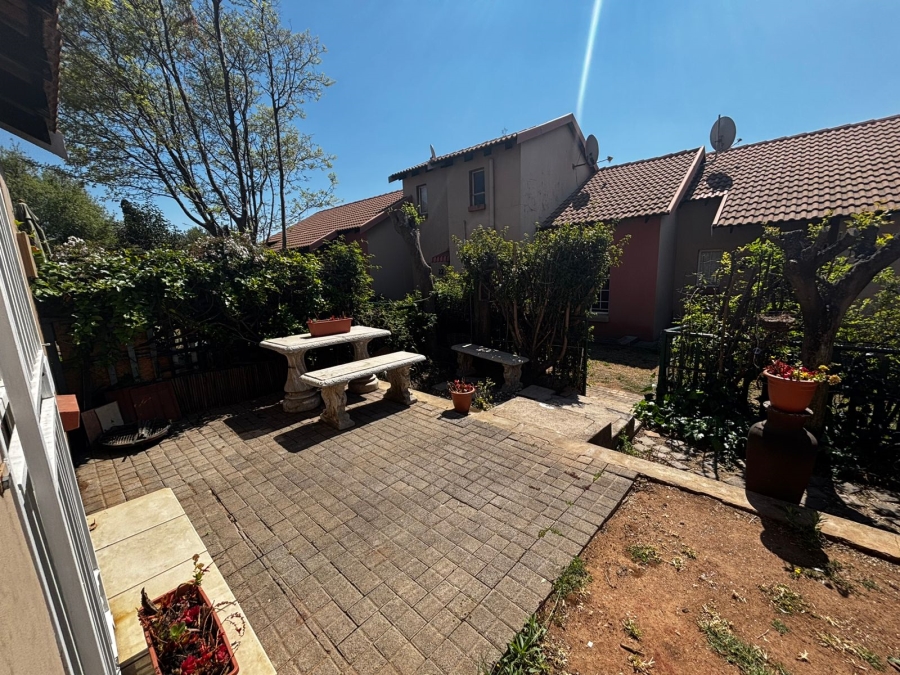 3 Bedroom Property for Sale in Illiondale Gauteng