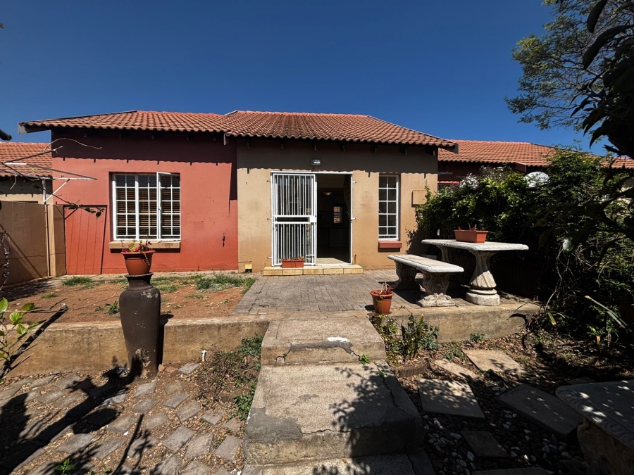 3 Bedroom Property for Sale in Illiondale Gauteng
