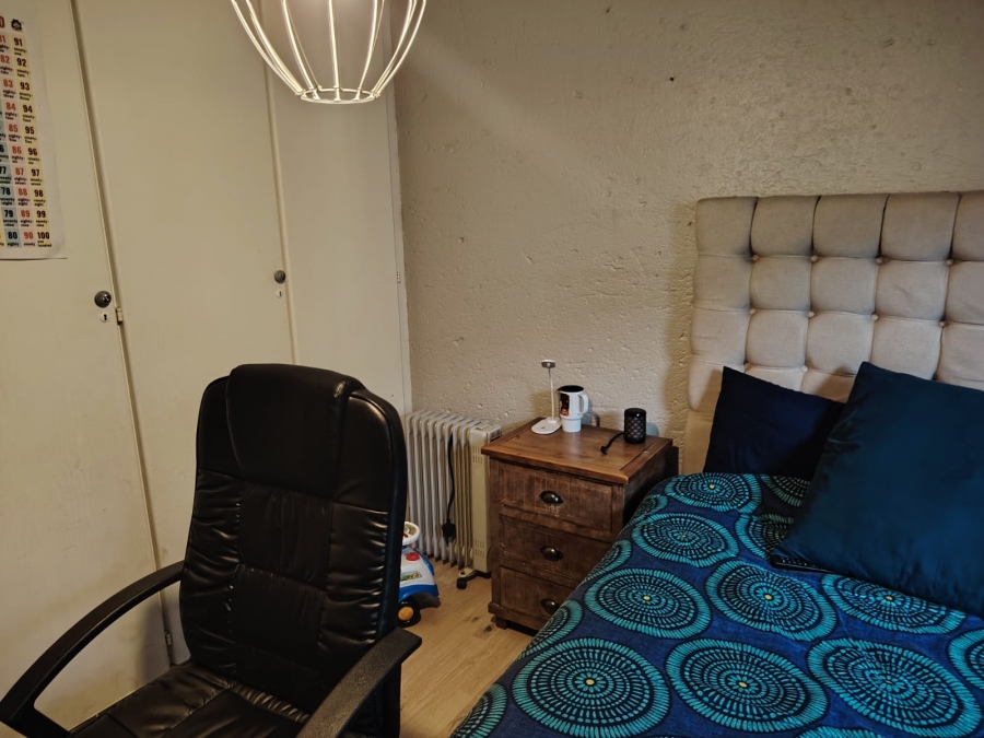 To Let 3 Bedroom Property for Rent in Lakefield Gauteng