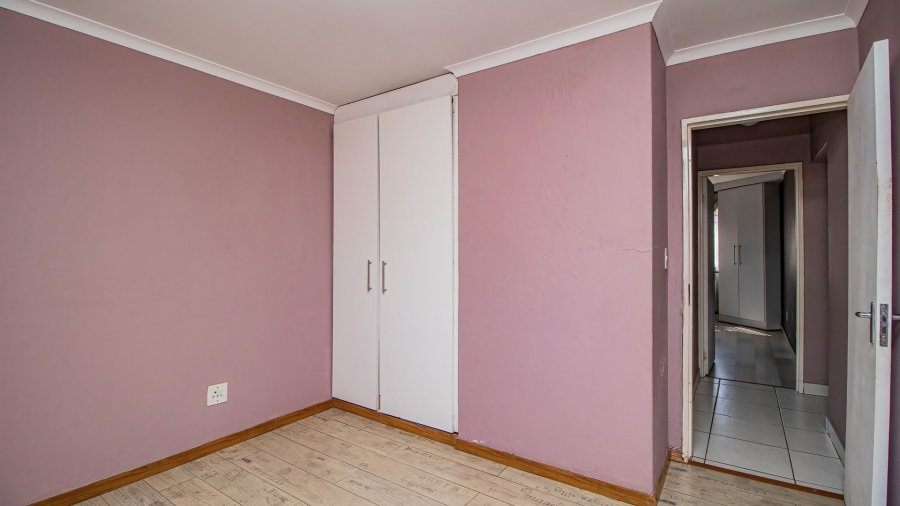 2 Bedroom Property for Sale in Ridgeway Gauteng