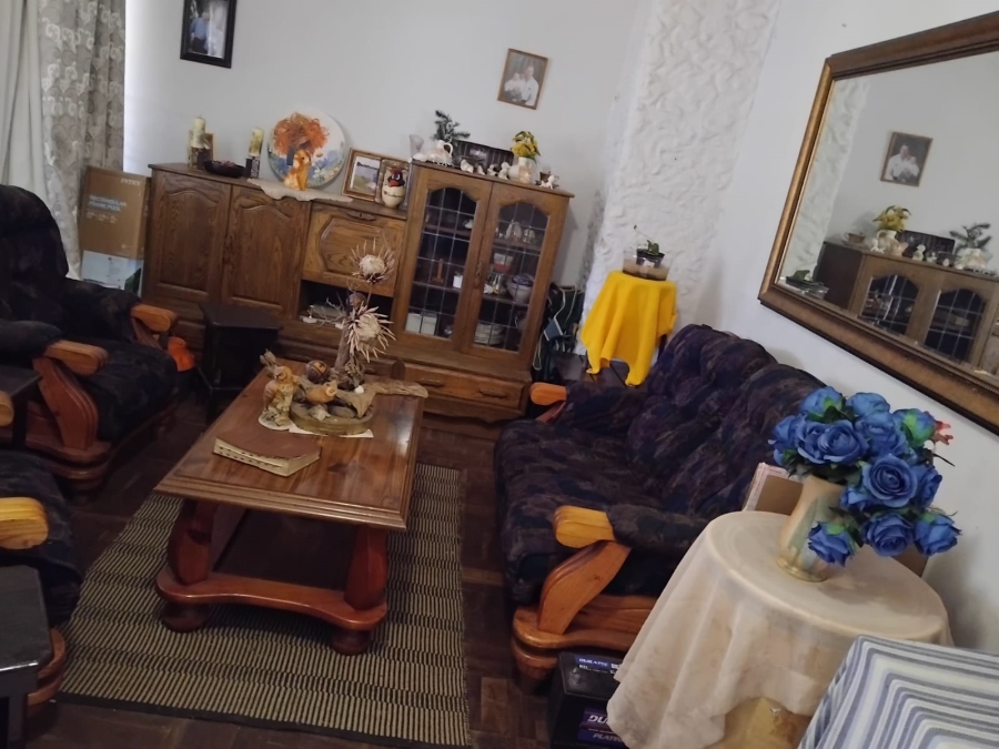 3 Bedroom Property for Sale in Rhodesfield Gauteng