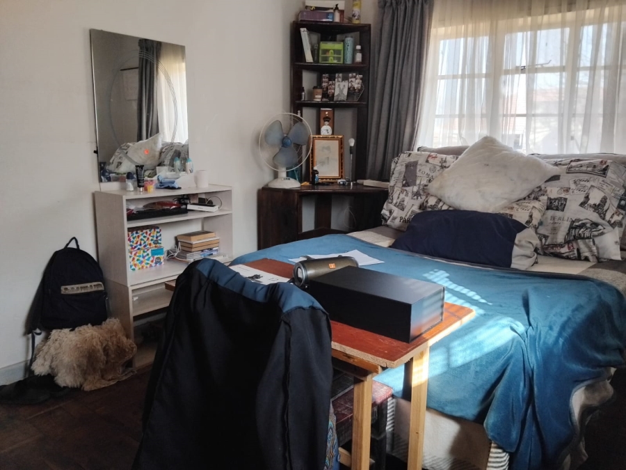 3 Bedroom Property for Sale in Rhodesfield Gauteng