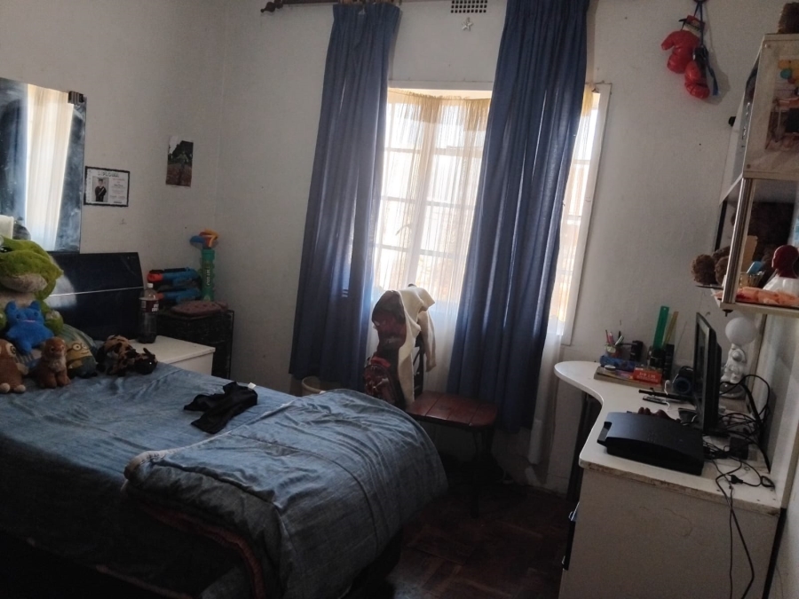 3 Bedroom Property for Sale in Rhodesfield Gauteng