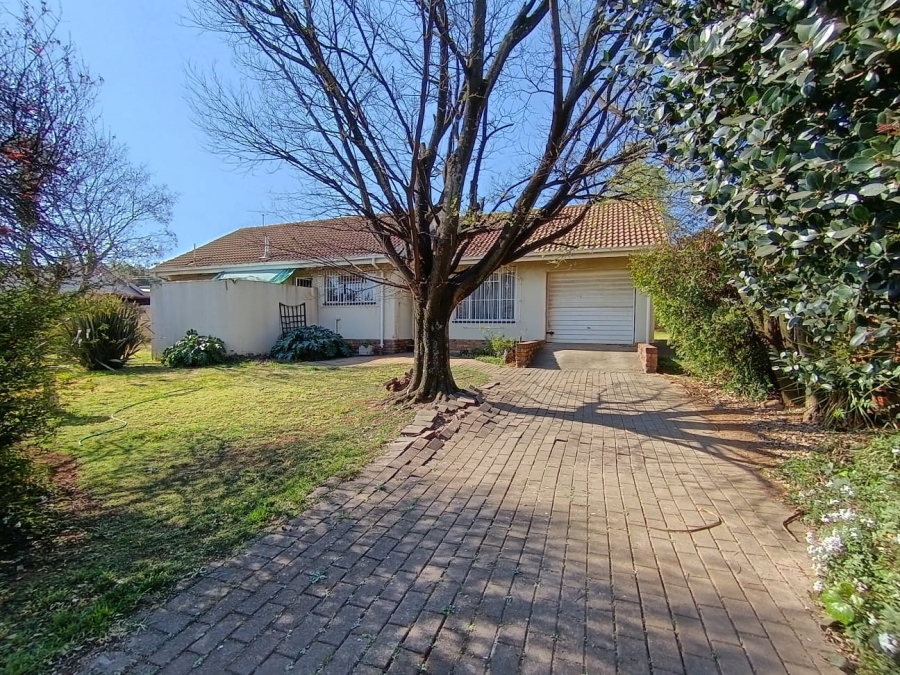 3 Bedroom Property for Sale in Dersley Gauteng
