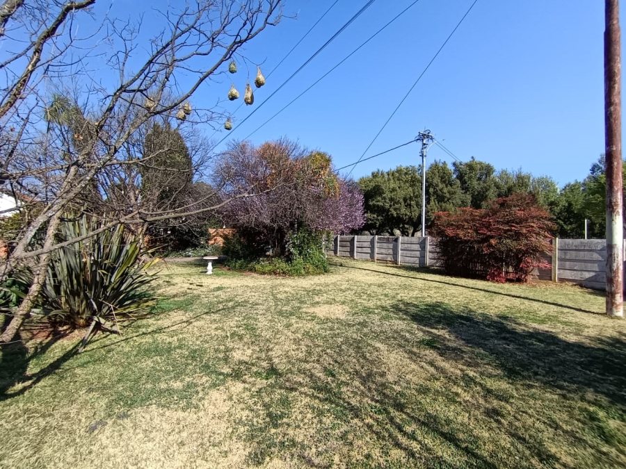 3 Bedroom Property for Sale in Dersley Gauteng