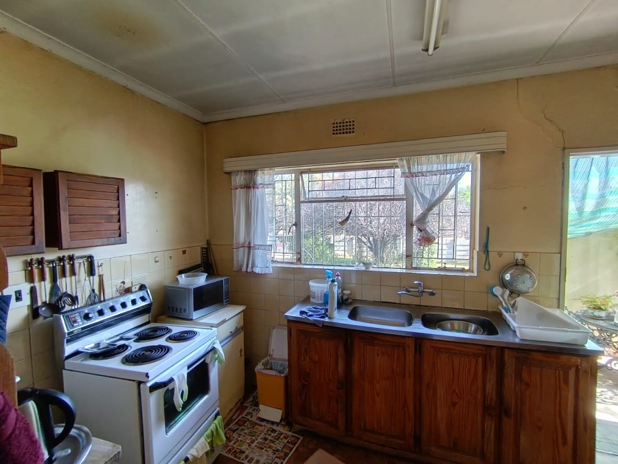 3 Bedroom Property for Sale in Dersley Gauteng