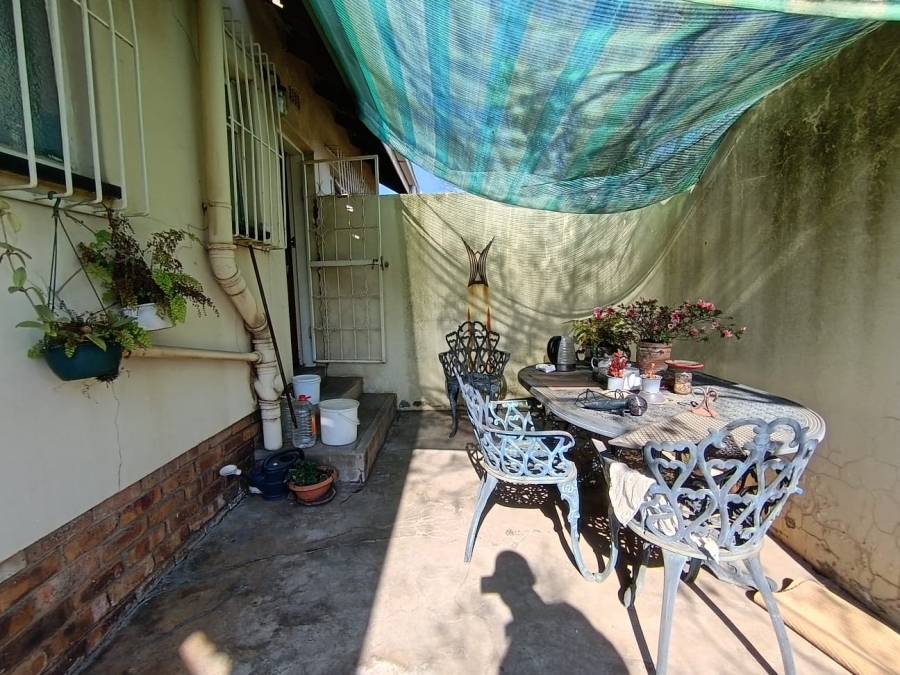 3 Bedroom Property for Sale in Dersley Gauteng