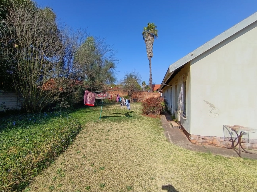 3 Bedroom Property for Sale in Dersley Gauteng