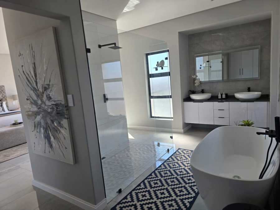 4 Bedroom Property for Sale in Fountainbrook Estate Gauteng