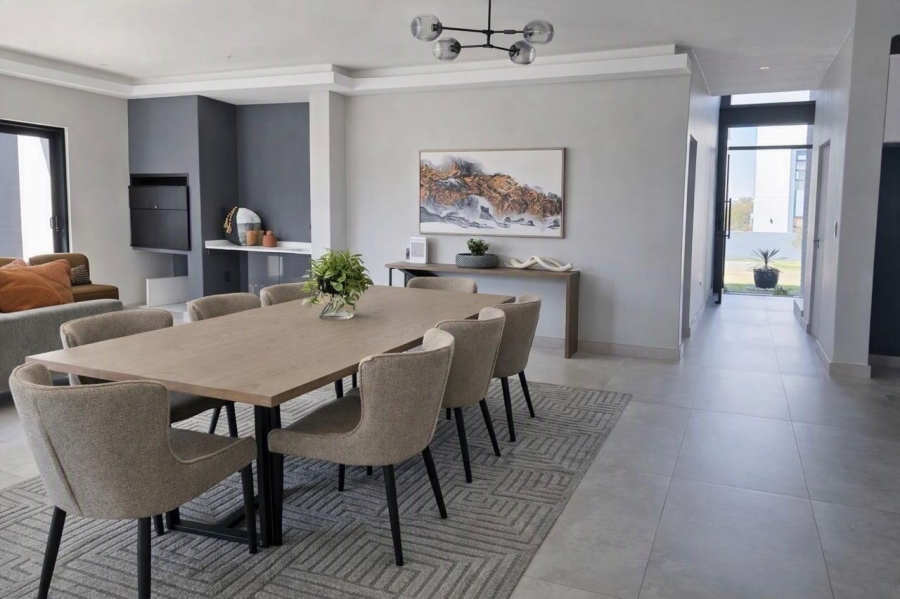 4 Bedroom Property for Sale in Fountainbrook Estate Gauteng