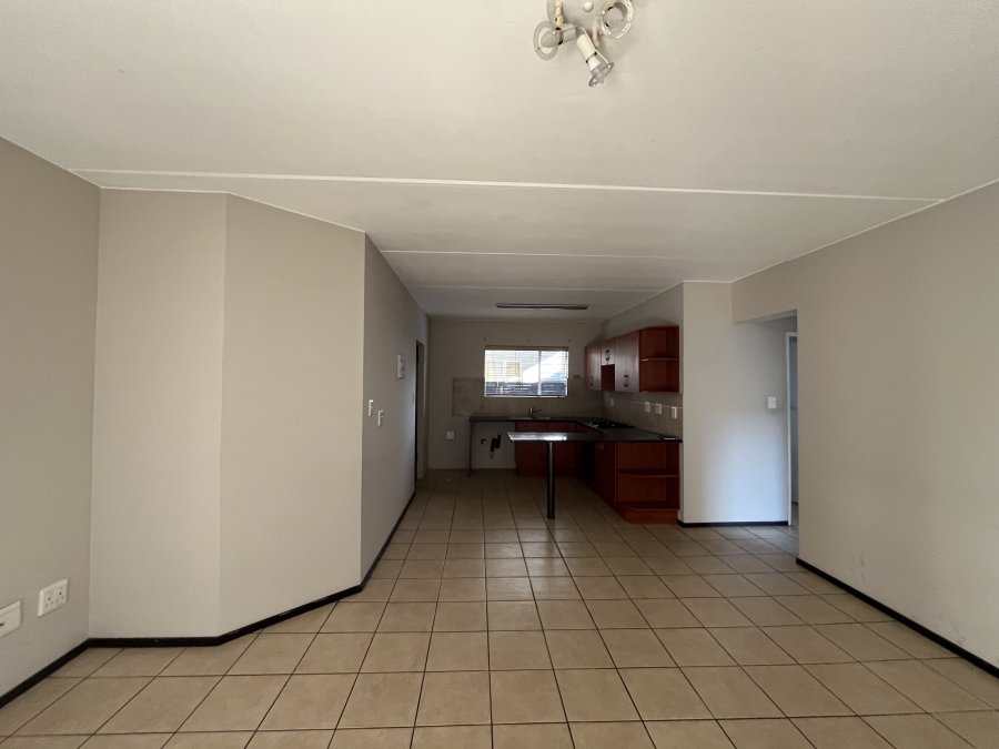 To Let 2 Bedroom Property for Rent in Bardene Gauteng