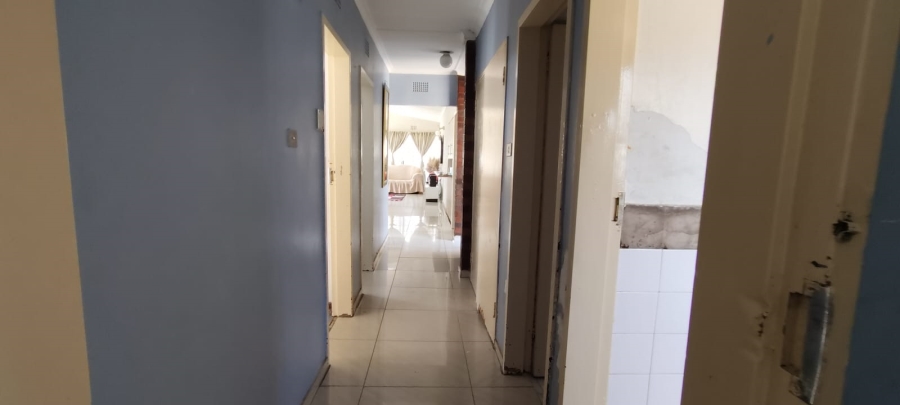 3 Bedroom Property for Sale in Westonaria Gauteng