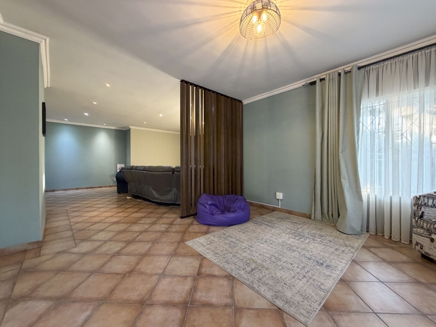 To Let 4 Bedroom Property for Rent in Rynfield Gauteng