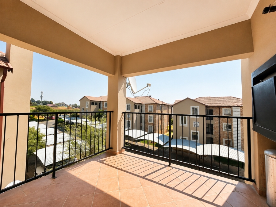 2 Bedroom Property for Sale in North Riding Gauteng