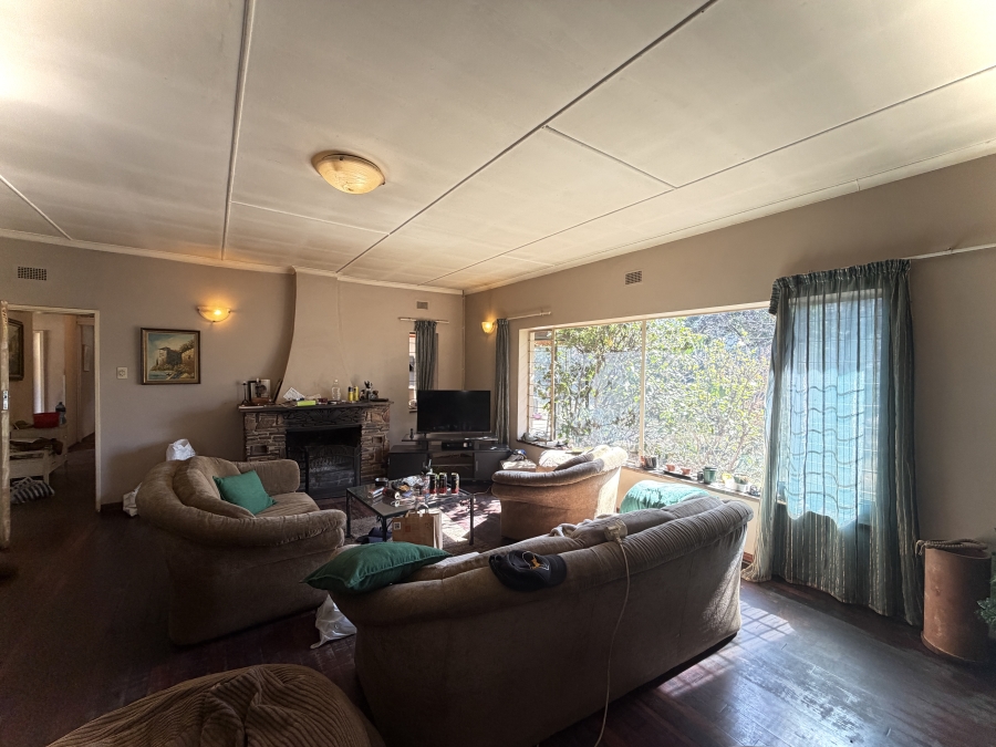 4 Bedroom Property for Sale in Buccleuch Gauteng