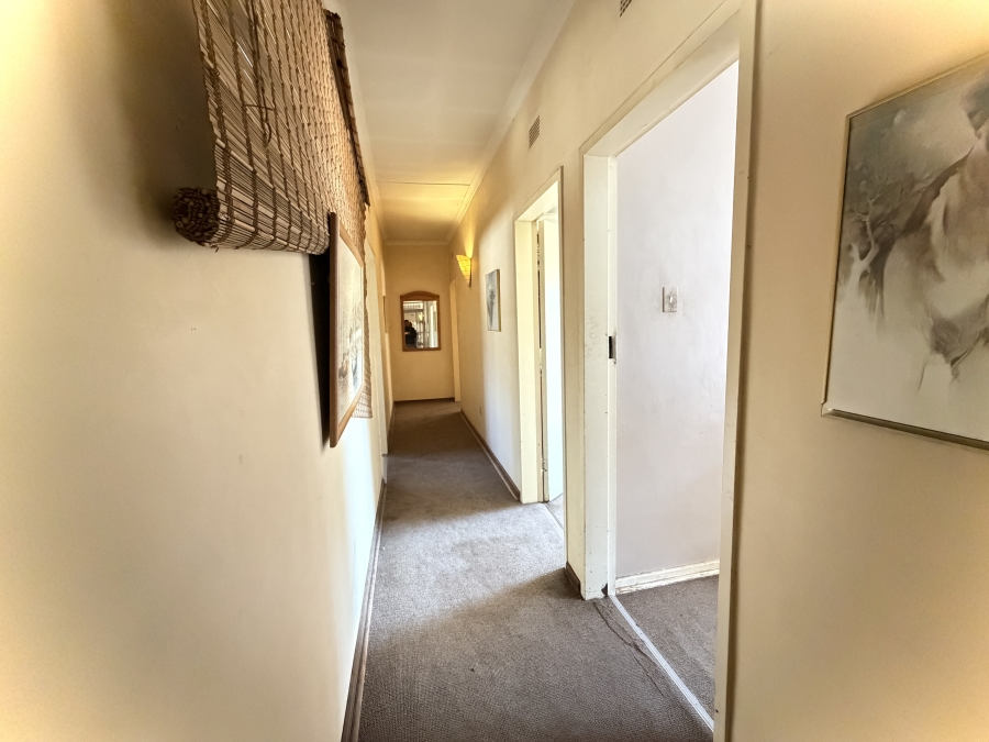 4 Bedroom Property for Sale in Buccleuch Gauteng
