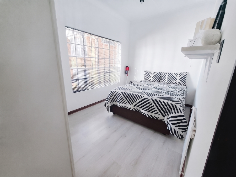 2 Bedroom Property for Sale in Radiokop Gauteng
