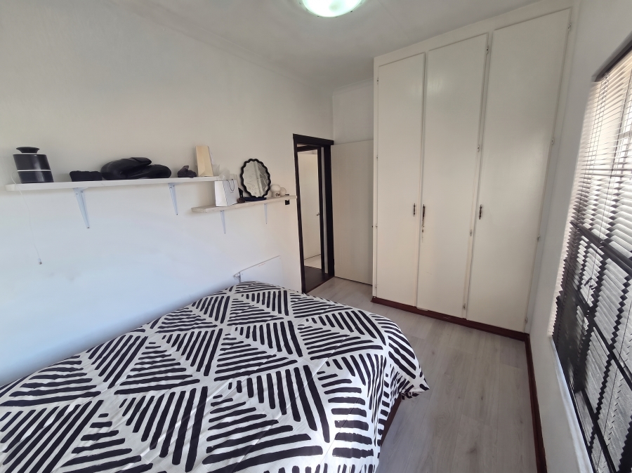 2 Bedroom Property for Sale in Radiokop Gauteng