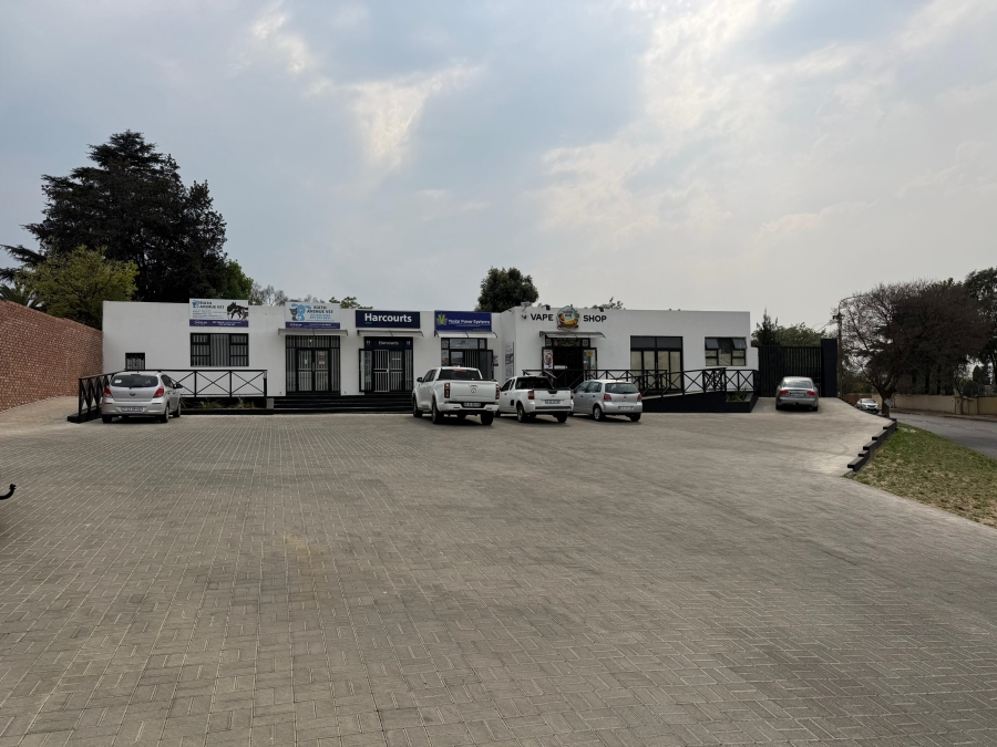 To Let Commercial Property for Rent in Lambton Gardens Gauteng