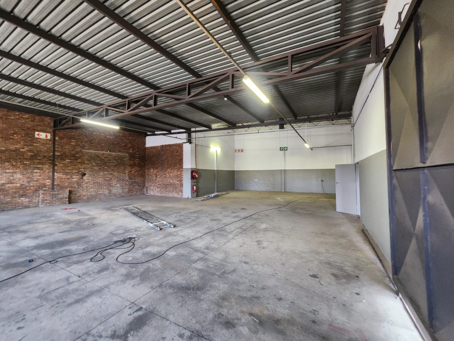 To Let Commercial Property for Rent in Derdepoort Gauteng