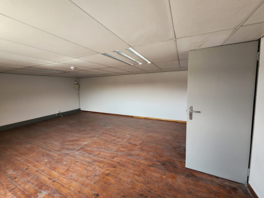 To Let Commercial Property for Rent in Derdepoort Gauteng