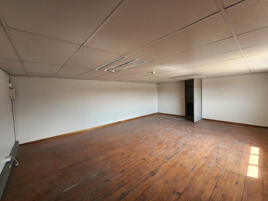 To Let Commercial Property for Rent in Derdepoort Gauteng