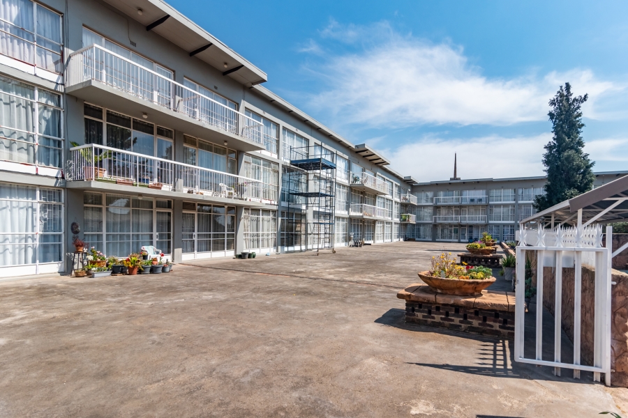 2 Bedroom Property for Sale in Horison Gauteng