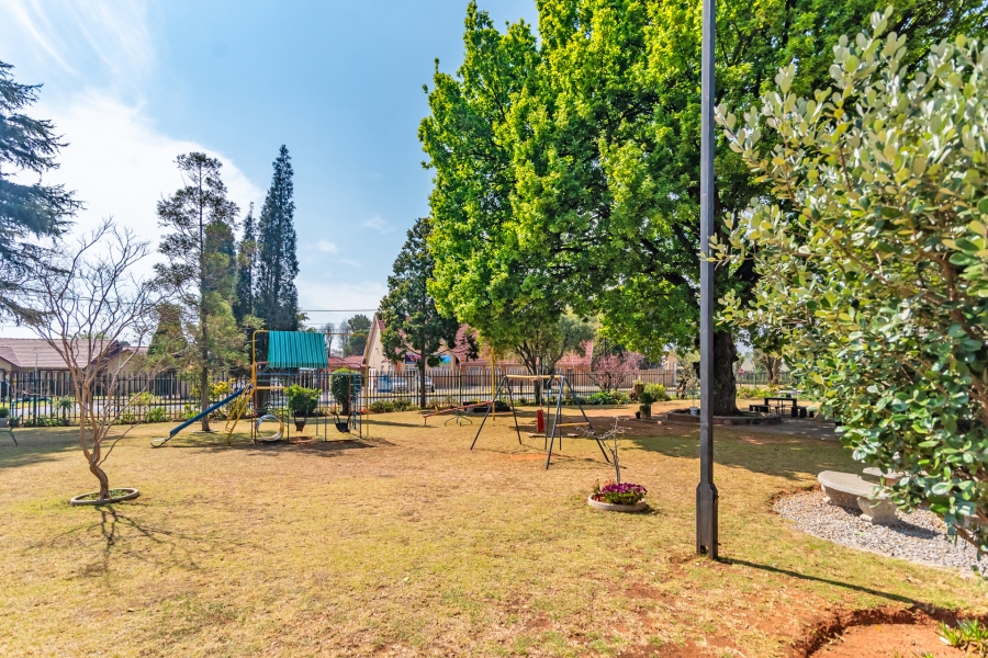2 Bedroom Property for Sale in Horison Gauteng