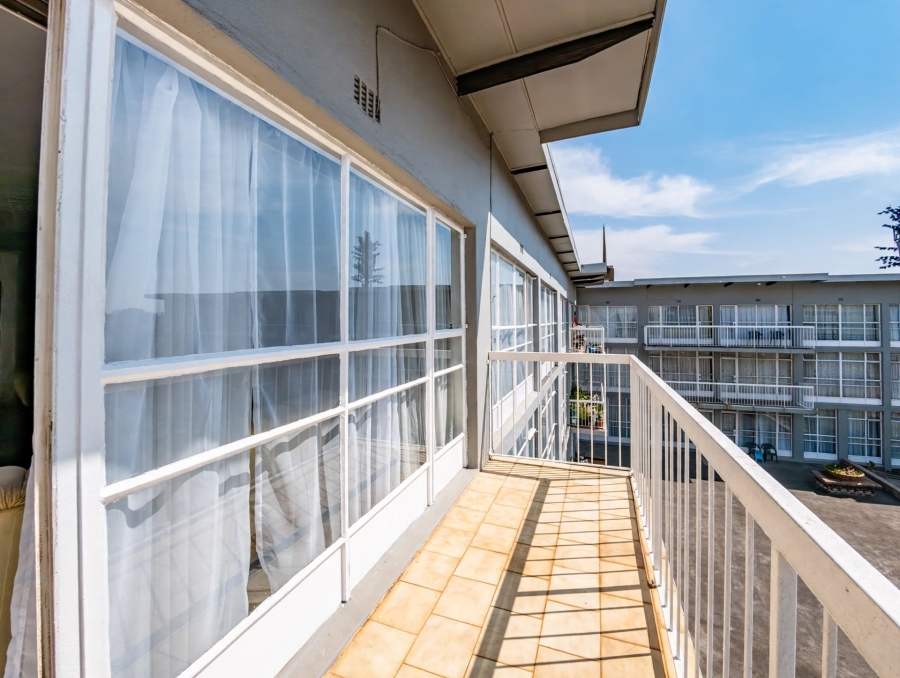 2 Bedroom Property for Sale in Horison Gauteng