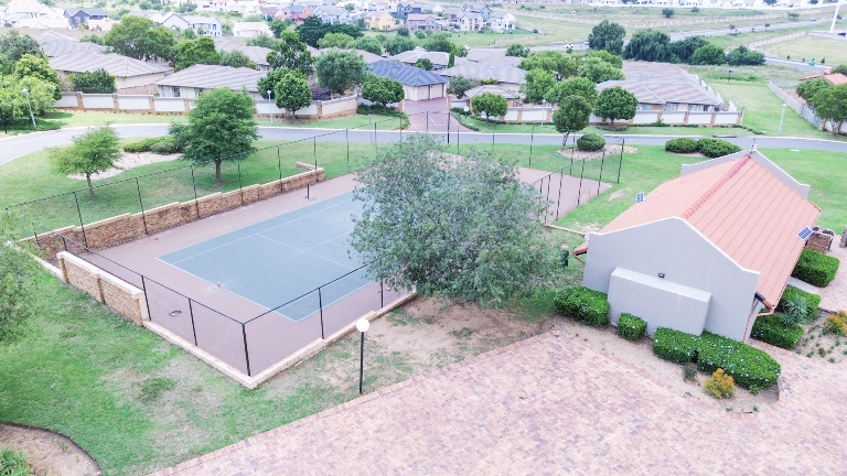 1 Bedroom Property for Sale in Kosmosdal Gauteng