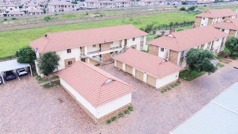 1 Bedroom Property for Sale in Kosmosdal Gauteng