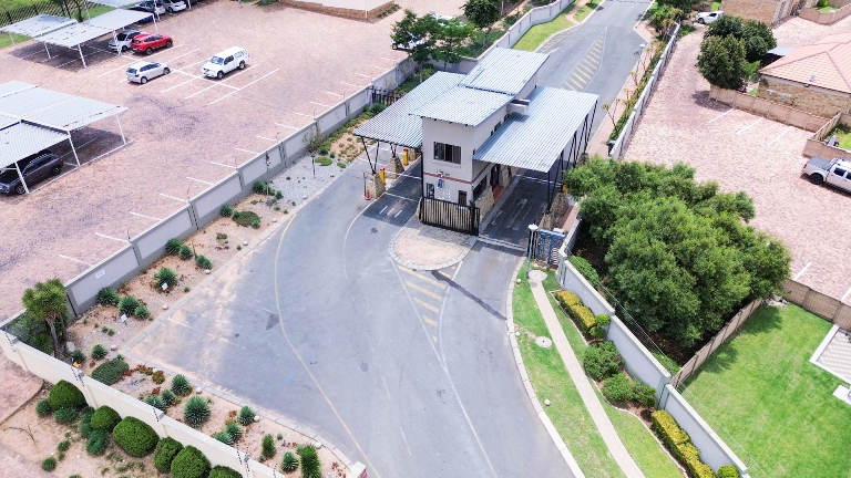 1 Bedroom Property for Sale in Kosmosdal Gauteng