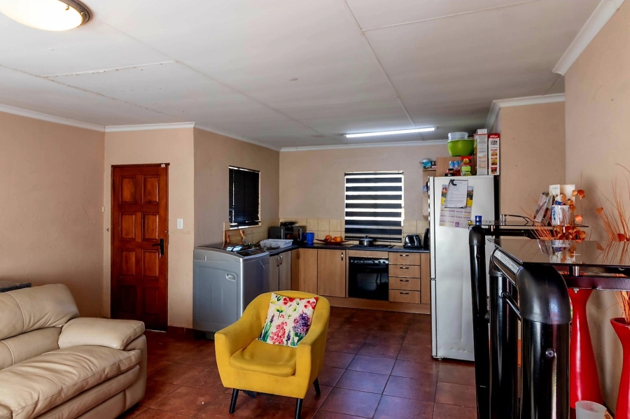3 Bedroom Property for Sale in Birchleigh North Gauteng