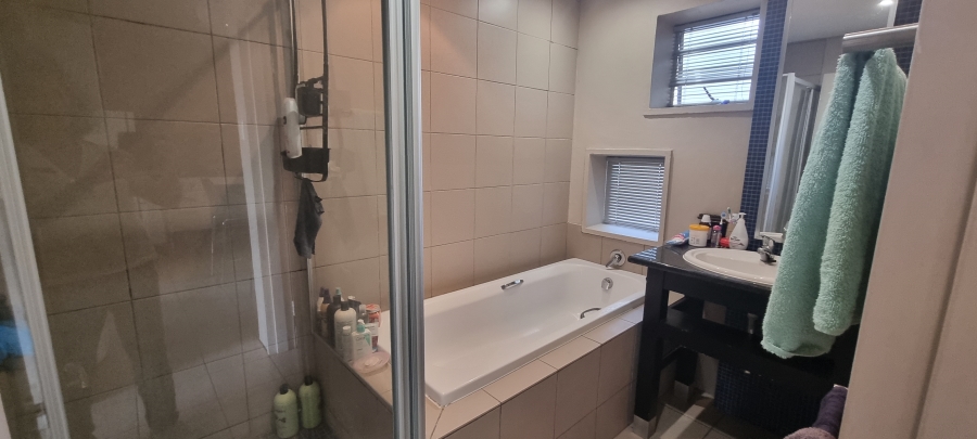 2 Bedroom Property for Sale in Hatfield Gauteng