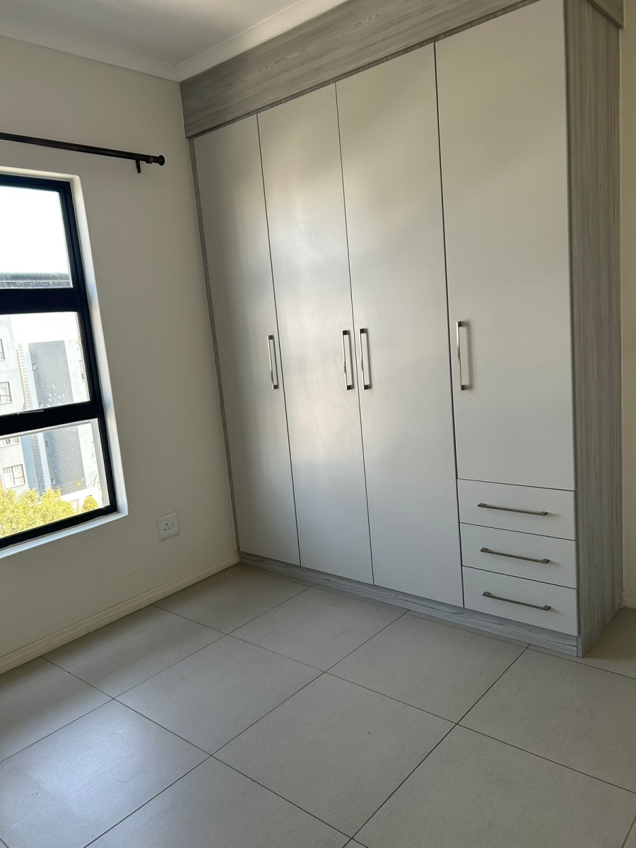 To Let 1 Bedroom Property for Rent in Erand Gardens Gauteng