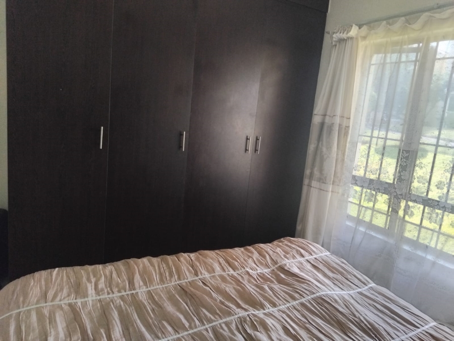 To Let 2 Bedroom Property for Rent in Erand Gardens Gauteng