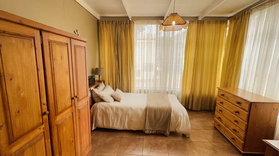5 Bedroom Property for Sale in Dalpark Gauteng