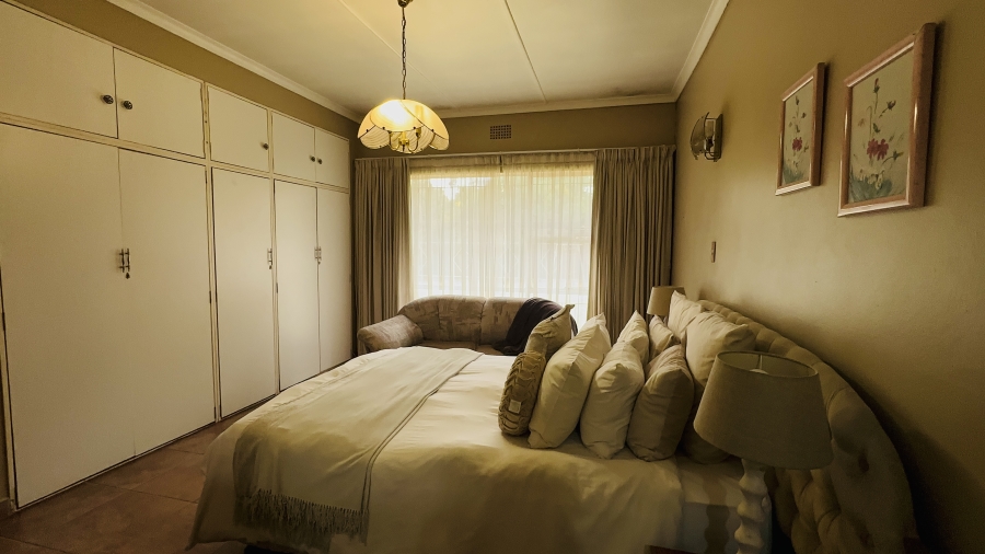 5 Bedroom Property for Sale in Dalpark Gauteng