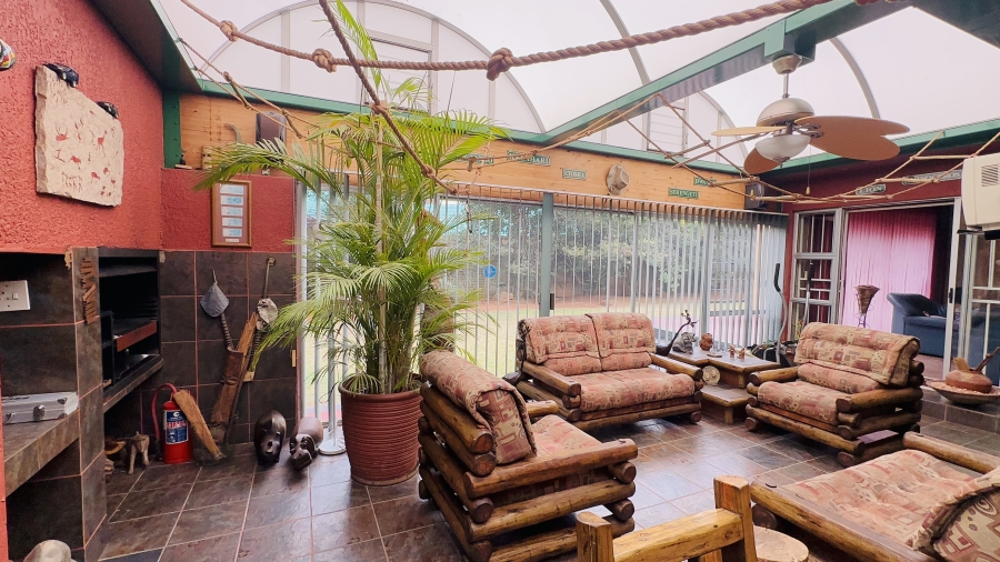 5 Bedroom Property for Sale in Dalpark Gauteng